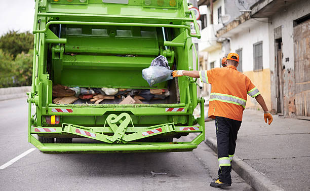 Best Construction Debris Removal  in Watertown Town, MA